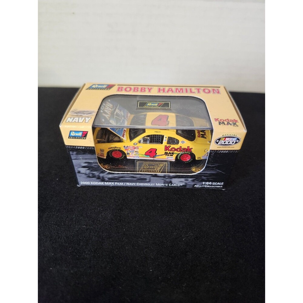 Diecast Nascar Revell. 1:64. Bobby Hamilton Navy 2000 Chevy Monte Carlo.